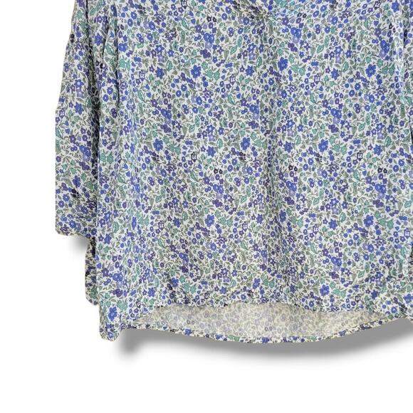 Anne Carson women's floral 3/4 Sleeves VNeck Blouse  - small - Picture 3 of 7